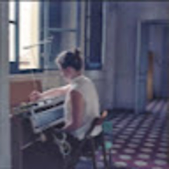 Meet your Posher, Emily - Picture 1 of 1